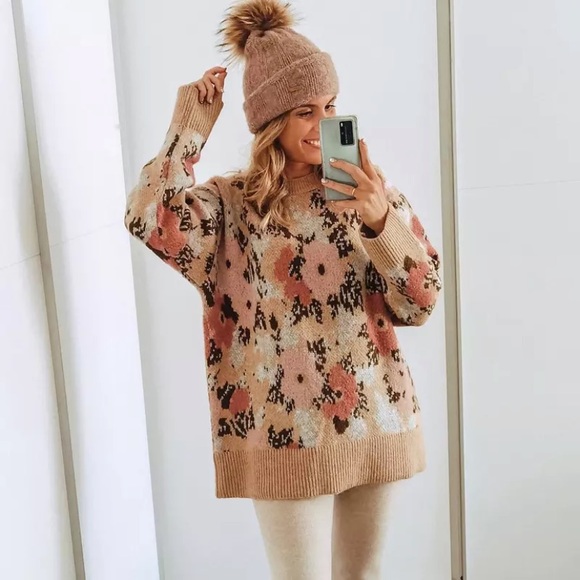 SOLD OUT Beige Floral Pullover Oversized Knit Sweater - Picture 2 of 11